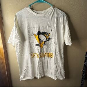 Unisex NHL Pittsburgh Penguins Tshirt Size Large